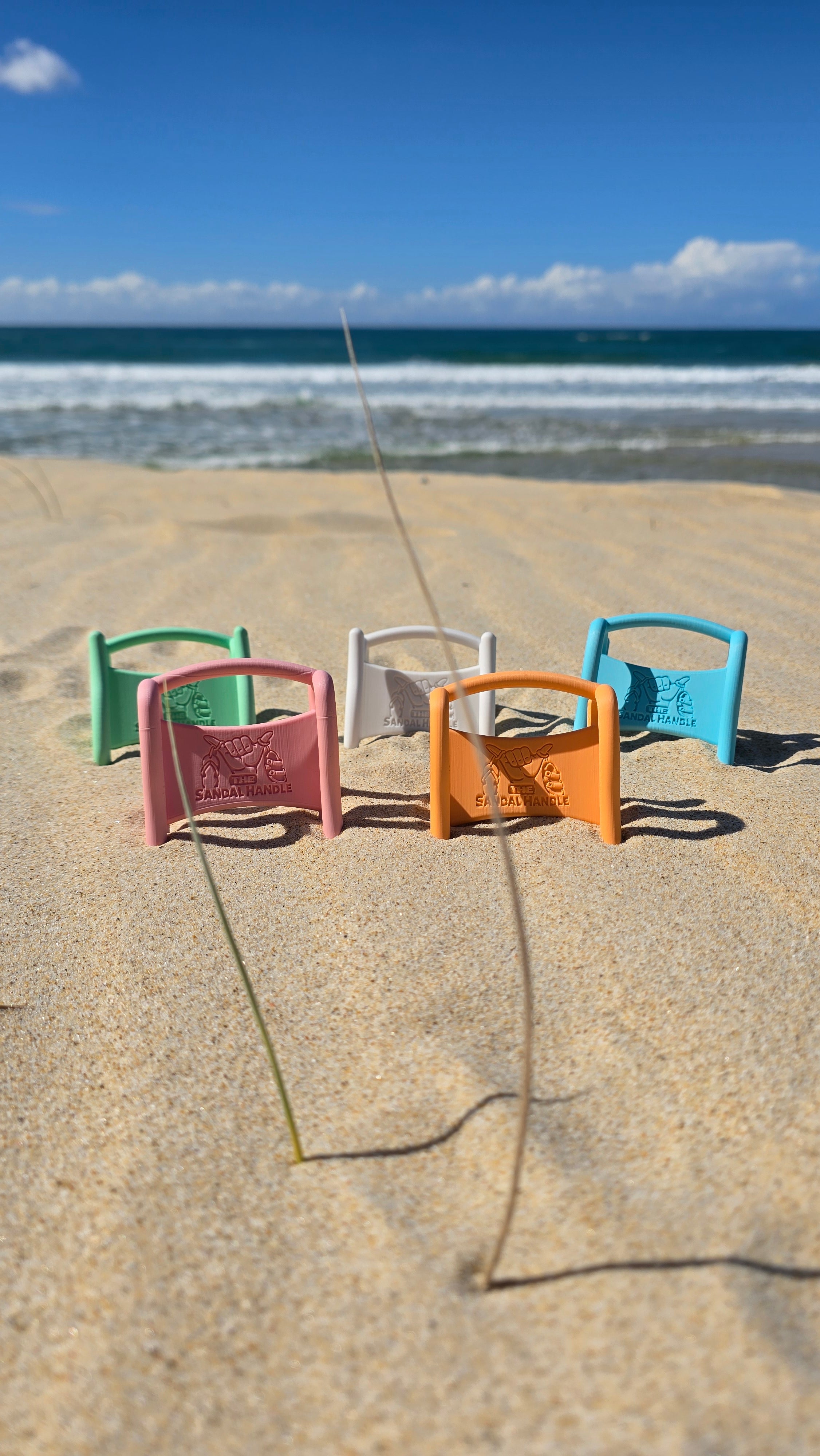 The Sandal Handle™ - Hands-Free Sandal Carrier
