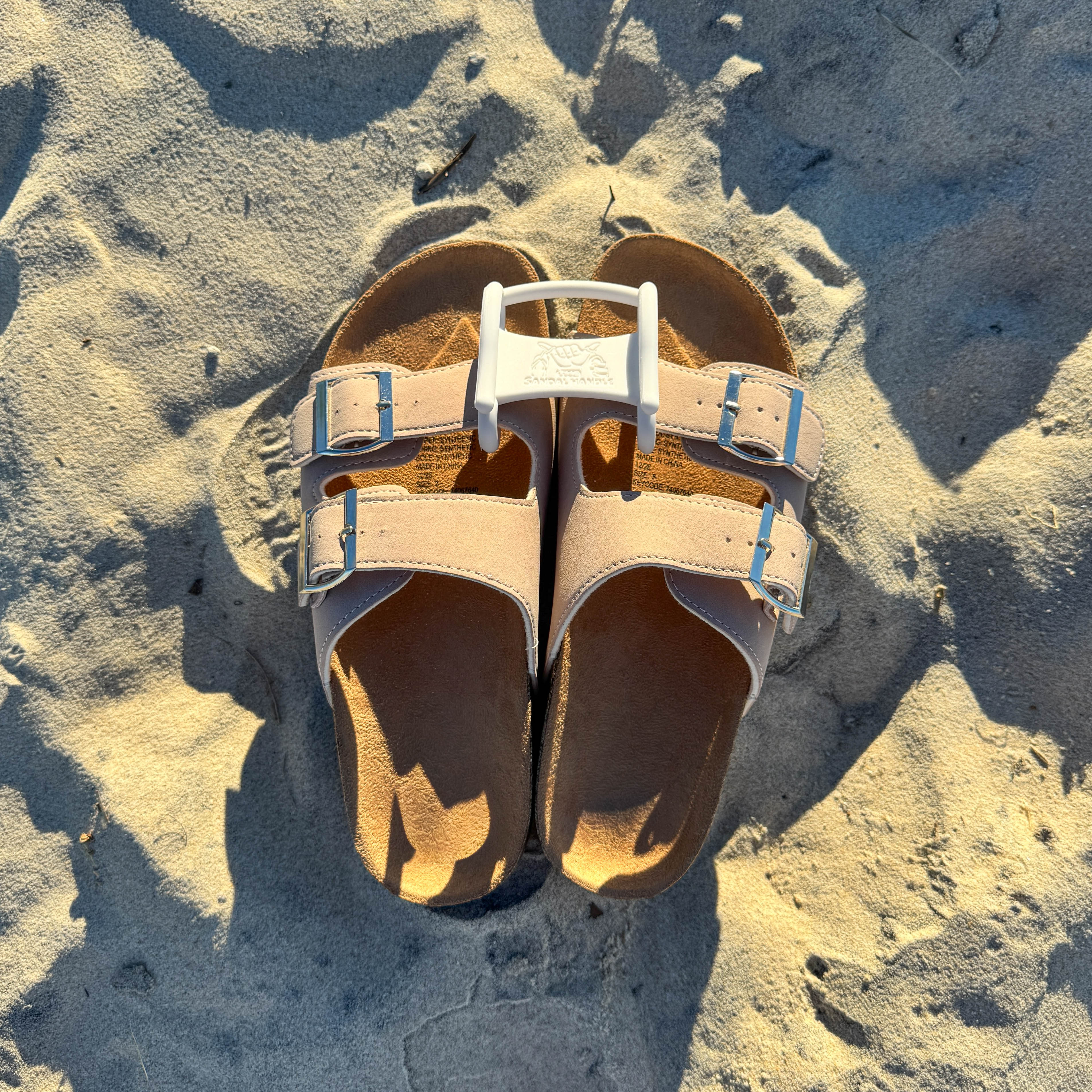 The Sandal Handle™ in White