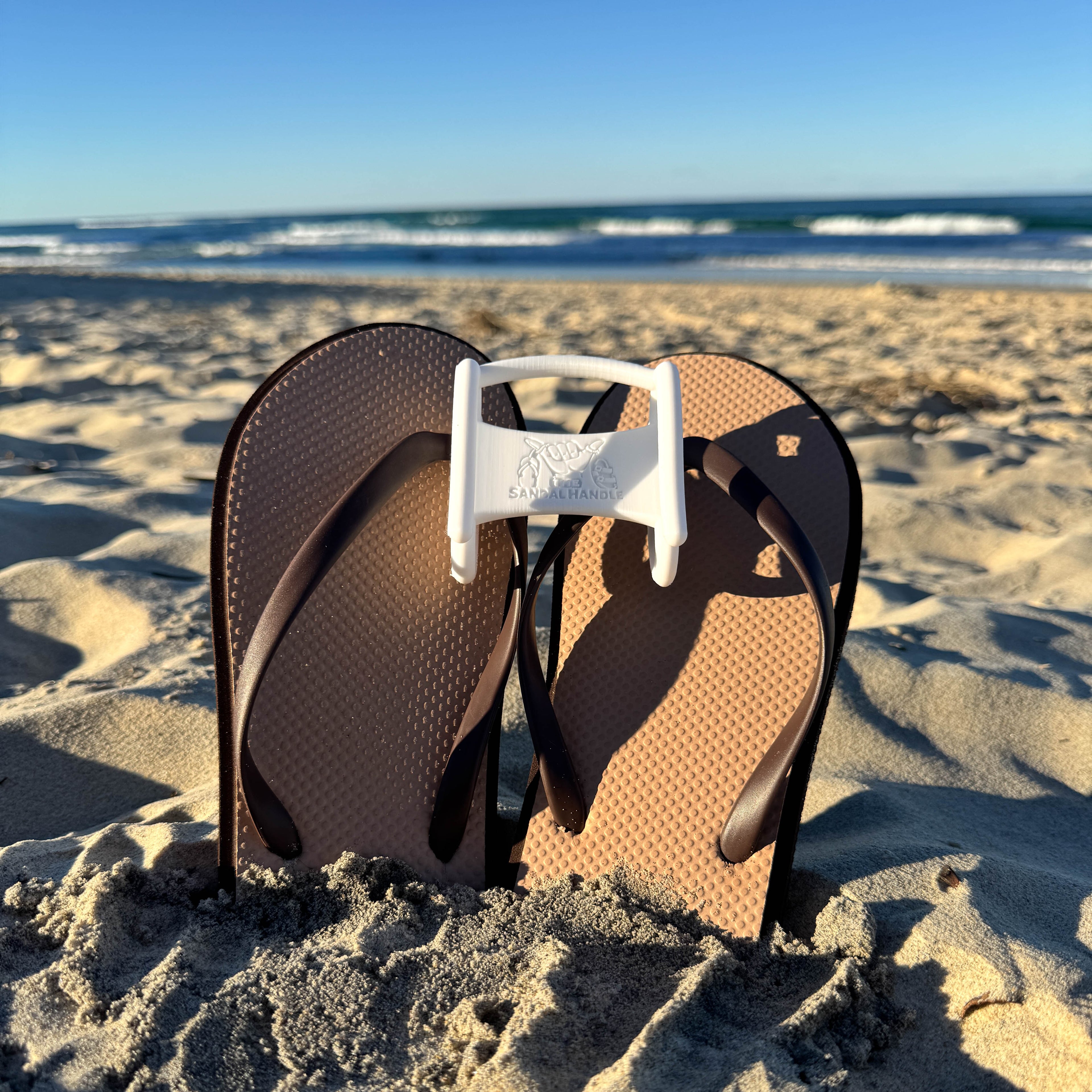 The Sandal Handle™ in White