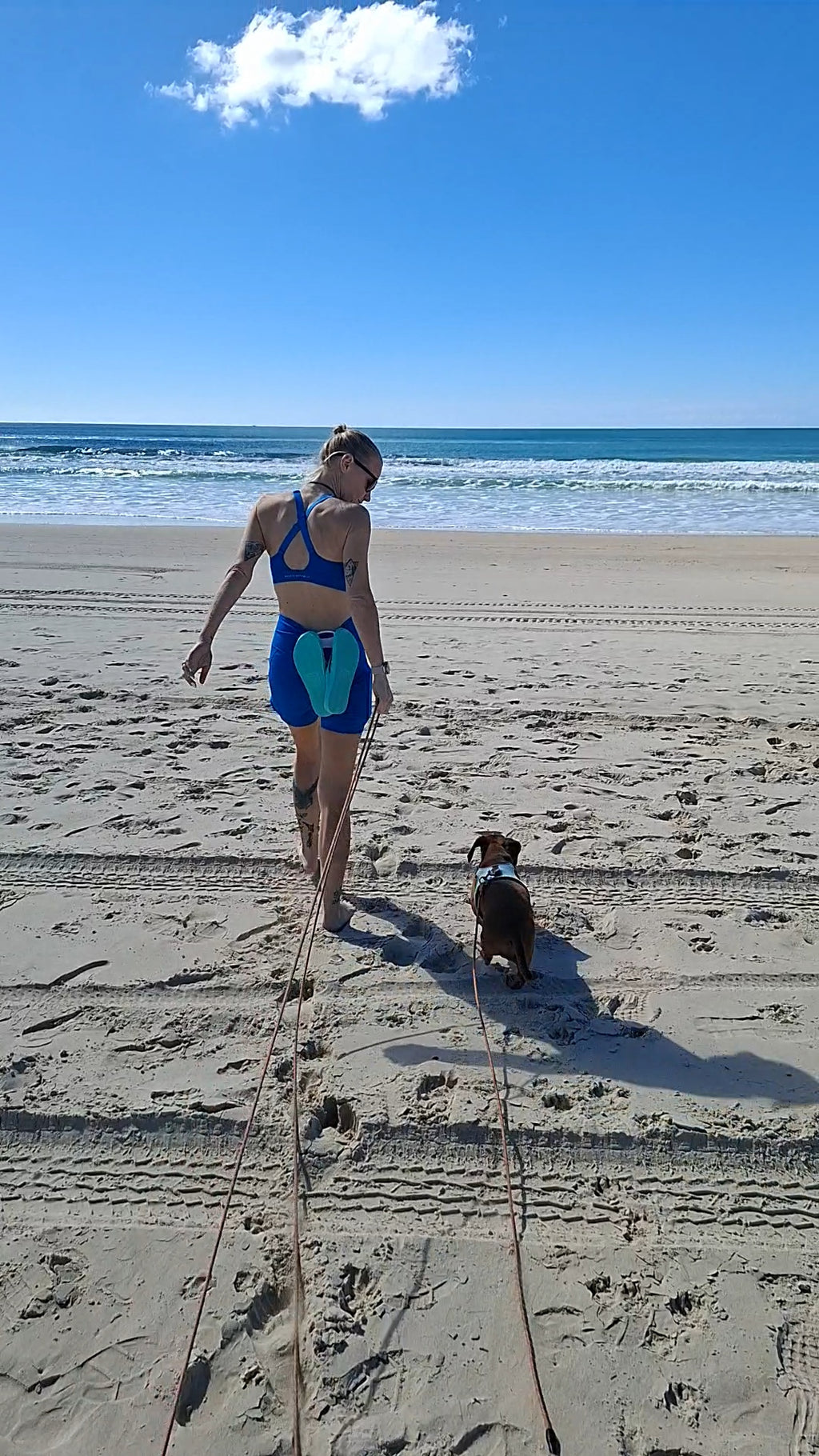The Sandal Handle™ - Hands-Free Sandal Carrier